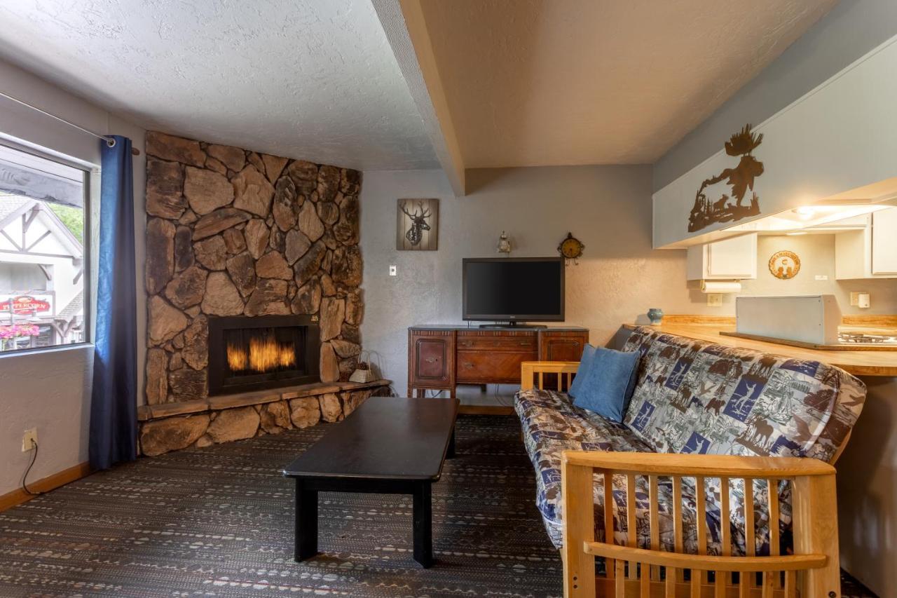 Village Suites Inn - American Black Bear - Perfect Location, In The Village! Can'T Be Better! Big Bear Lake Exterior photo